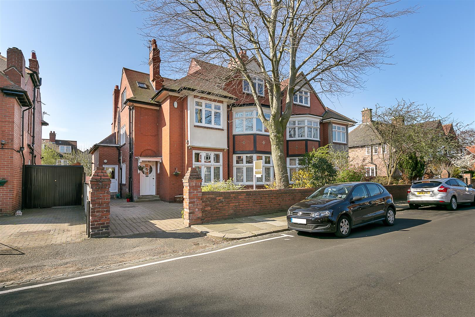 Choose the right agent! Bailey & Co. Jesmond